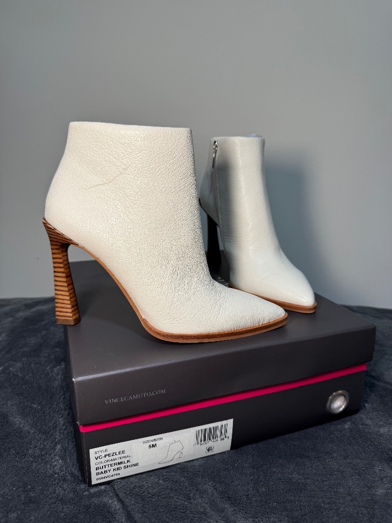Vince Camuto Women's Pezlee Leather Ankle Boots Size 5 Buttermilk And Brown Wood
